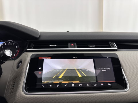 Land Rover Range Rover Velar 2.0 P300 Turbo AWD R-Dynamic HSE Aut. *PANO | HEAD-UP | LEATHER | MATRIX-LED | MEMORY-PACK | BLINDSPOT | MERIDIAN-SURROUND | DIGI-COCKPIT | CAMERA | KEYLESS | HEATED-COMFORTSEATS | PRIVACYGLASS | SHIFTPADDLES | TOWBAR | 22"A