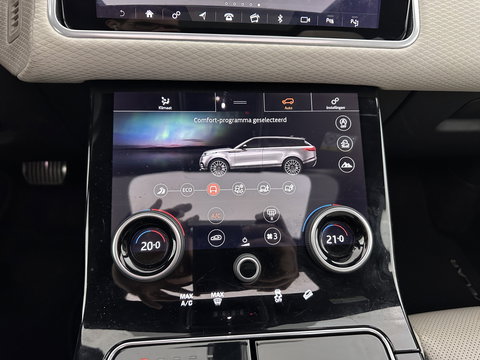 Land Rover Range Rover Velar 2.0 P300 Turbo AWD R-Dynamic HSE Aut. *PANO | HEAD-UP | LEATHER | MATRIX-LED | MEMORY-PACK | BLINDSPOT | MERIDIAN-SURROUND | DIGI-COCKPIT | CAMERA | KEYLESS | HEATED-COMFORTSEATS | PRIVACYGLASS | SHIFTPADDLES | TOWBAR | 22"A
