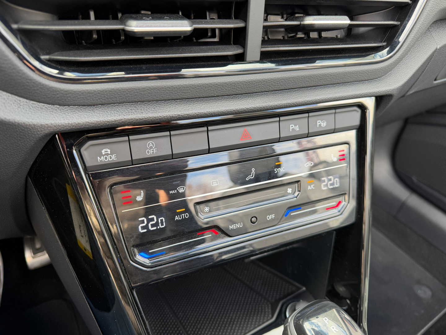 Volkswagen T-Roc Cabrio 1.5 TSI R-Line 150PK ACC|Carplay|IQ-lights|Virtiual-Cockpit|Camera