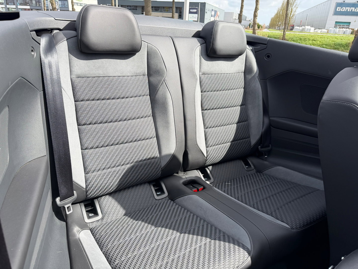 Volkswagen T-Roc Cabrio 1.5 TSI R-Line 150PK ACC|Carplay|IQ-lights|Virtiual-Cockpit|Camera