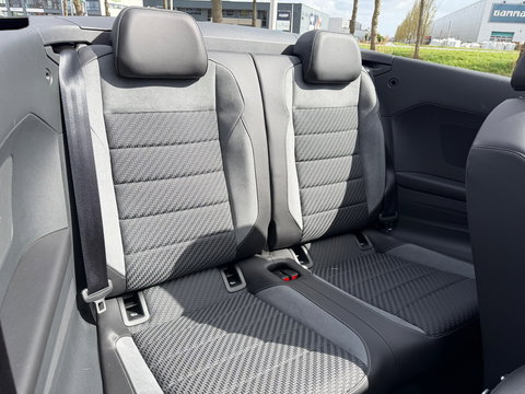 Volkswagen T-Roc Cabrio 1.5 TSI R-Line 150PK ACC|Carplay|IQ-lights|Virtiual-Cockpit|Camera