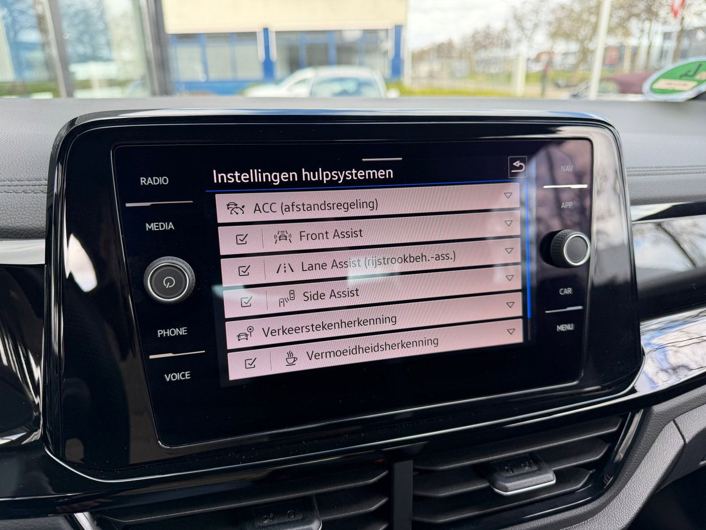 Volkswagen T-Roc Cabrio 1.5 TSI R-Line 150PK ACC|Carplay|IQ-lights|Virtiual-Cockpit|Camera