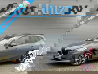 BMW 2 Serie - Active Tourer 218i Trekhaak Panoramadak Stuurwielverwarming Stoelverwarming LED Achteruitrijcamera Keyless Entry Carplay