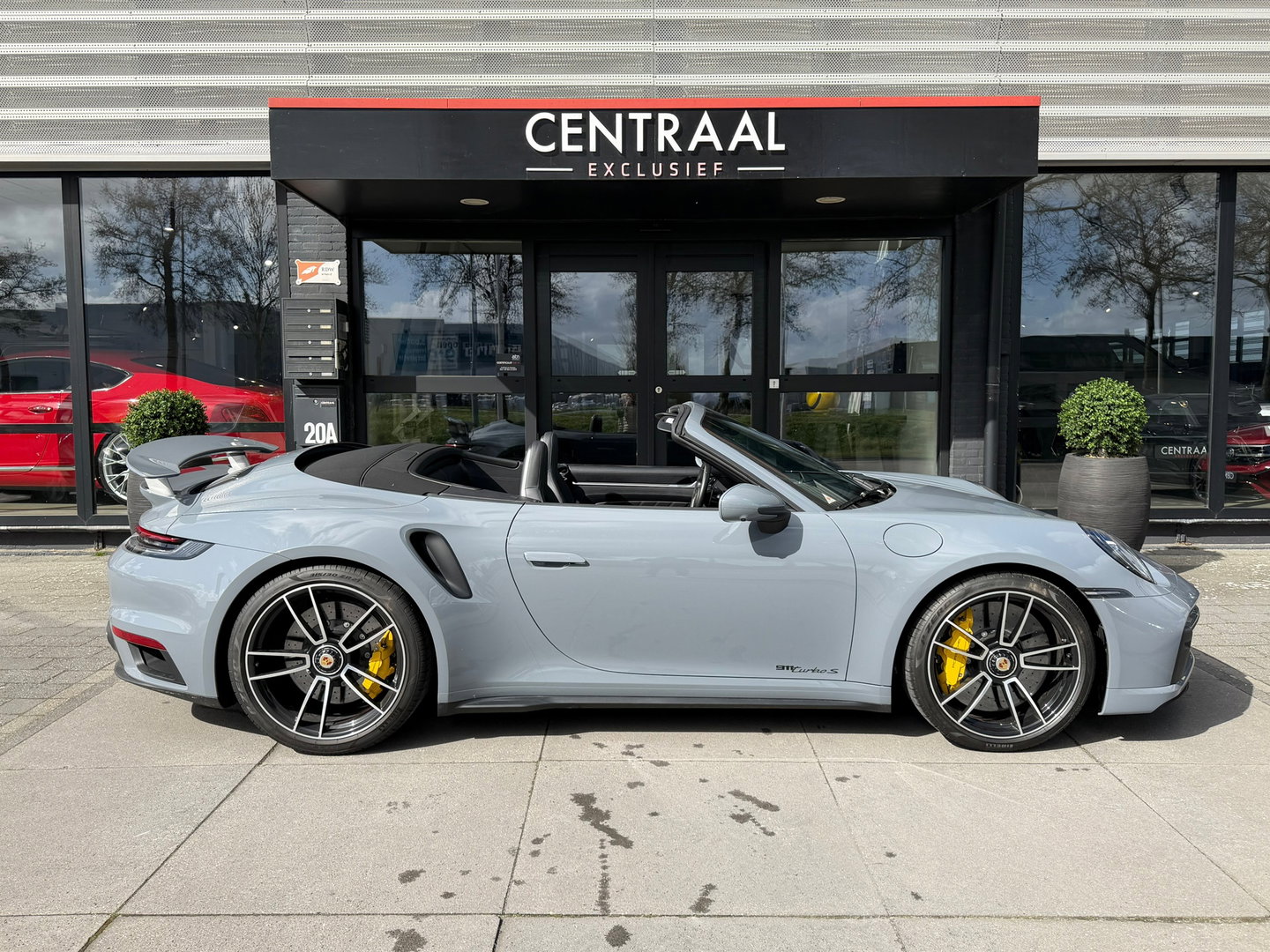 Porsche 911 Cabrio 3.8 Turbo S 650PK|Keramisch|Keyless|Carbon|18-weg|Matrix