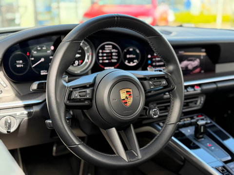 Porsche 911 Cabrio 3.8 Turbo S 650PK|Keramisch|Keyless|Carbon|18-weg|Matrix