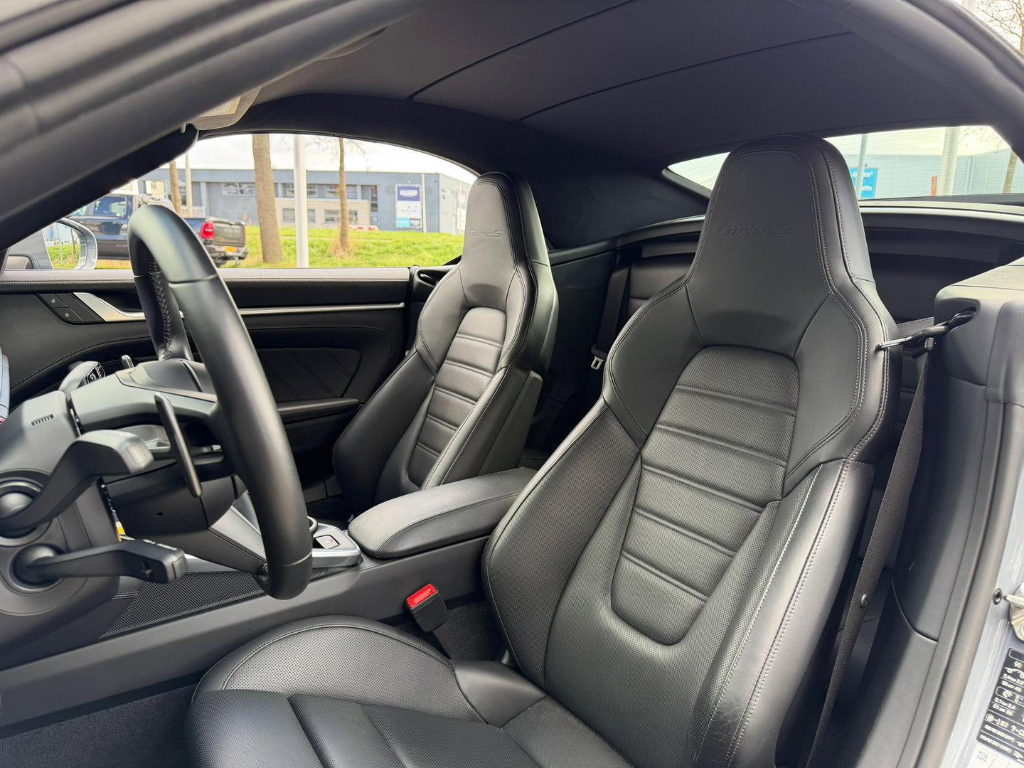 Porsche 911 Cabrio 3.8 Turbo S 650PK|Keramisch|Keyless|Carbon|18-weg|Matrix