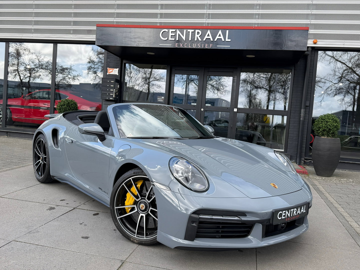 Porsche 911 Cabrio 3.8 Turbo S 650PK|Keramisch|Keyless|Carbon|18-weg|Matrix