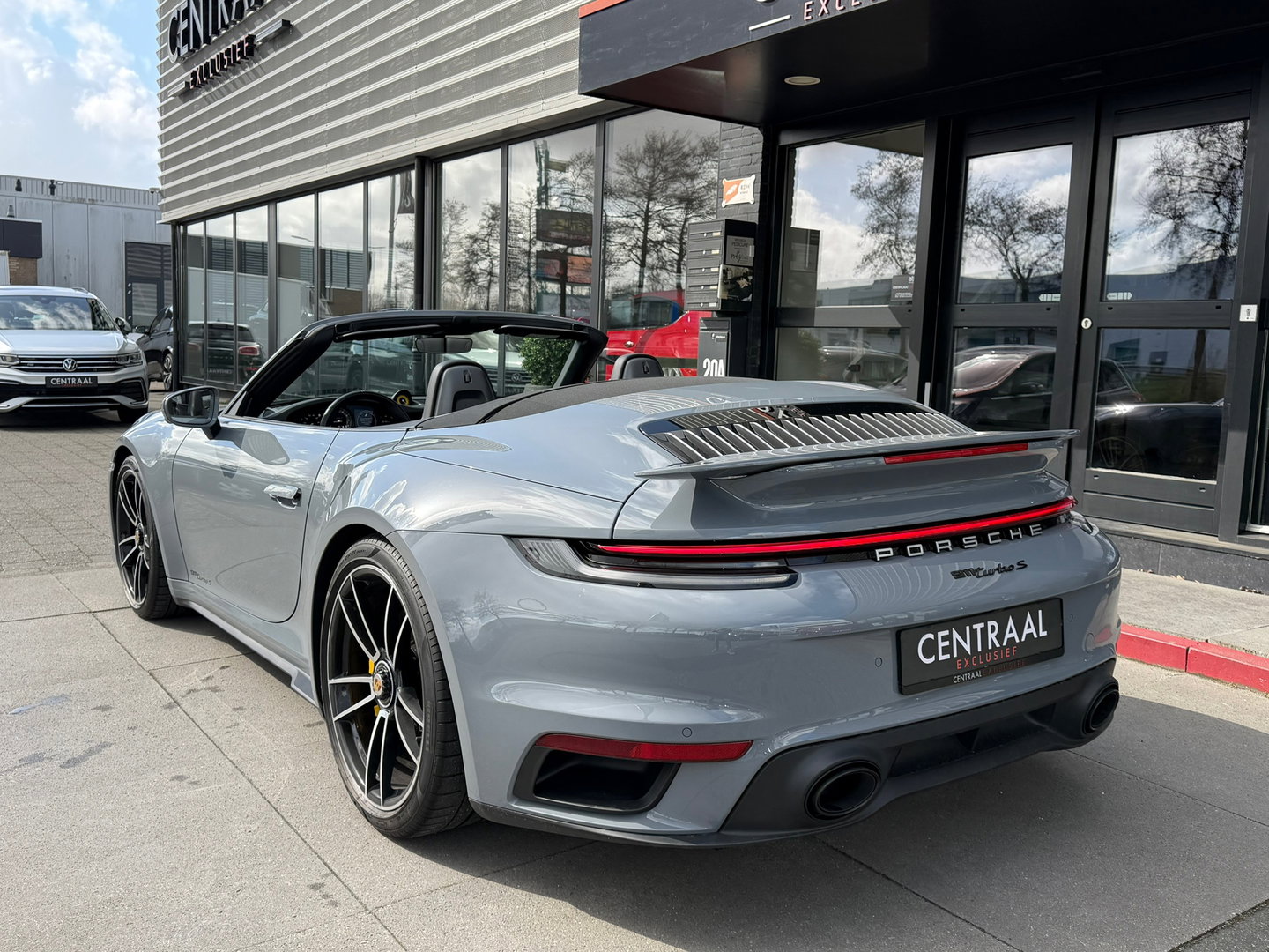Porsche 911 Cabrio 3.8 Turbo S 650PK|Keramisch|Keyless|Carbon|18-weg|Matrix