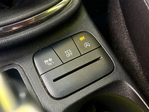 Ford Fiesta 1.0 ST-Line | Cruise Control | Apple Carplay | Android Auto | Stoel-Stuurverwarming | Parkeersensoren Achter | Rijmodusregeling