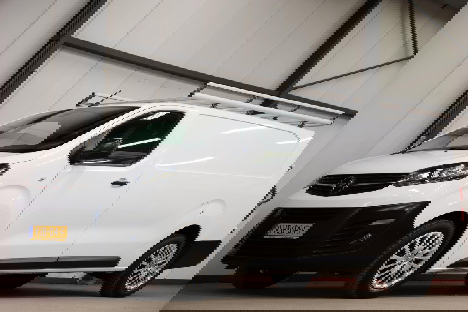 Opel Vivaro 1.5 CDTI L2H1 LANG IMPERIAAL EN TREKHAAK