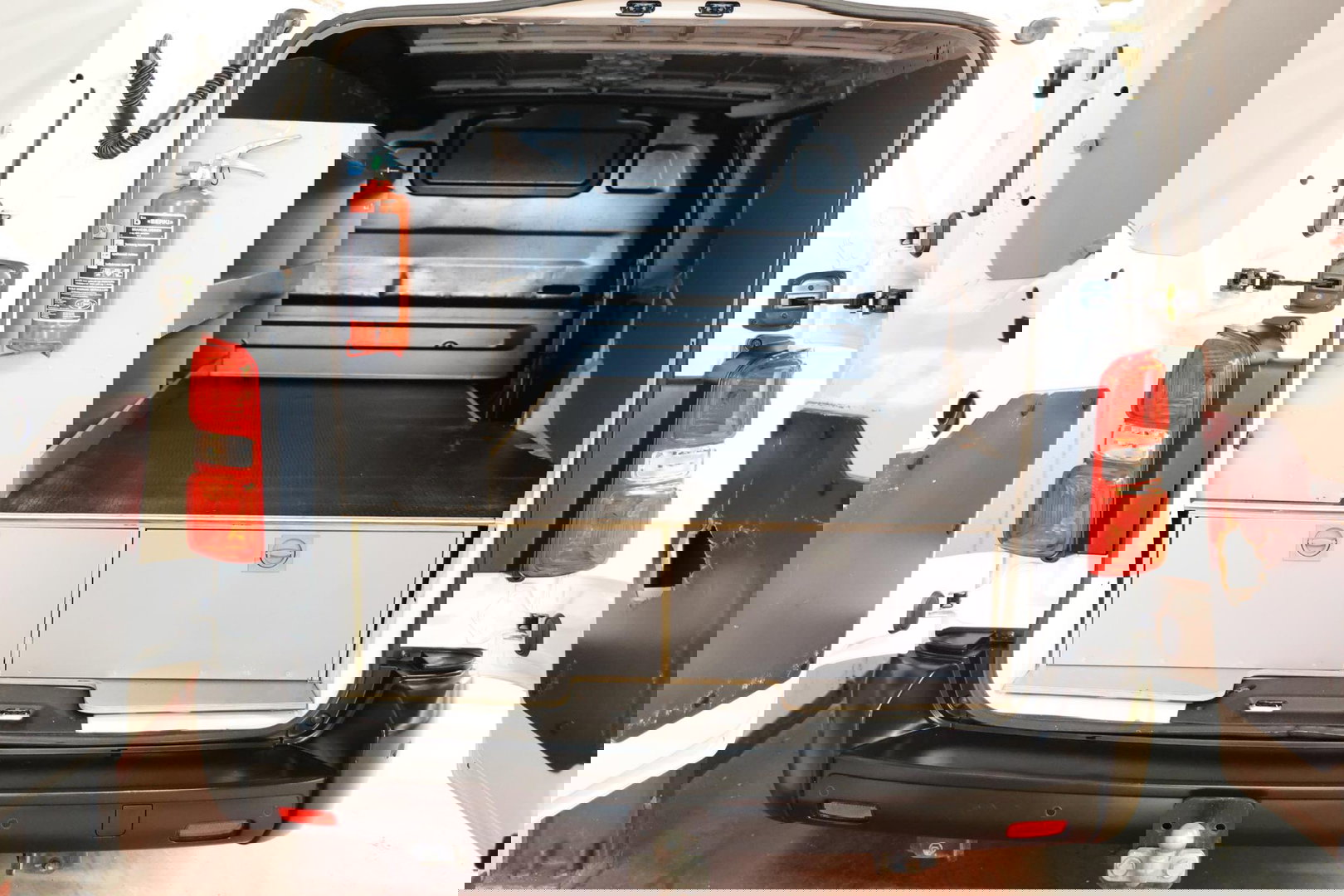 Opel Vivaro 1.5 CDTI L2H1 LANG IMPERIAAL EN TREKHAAK