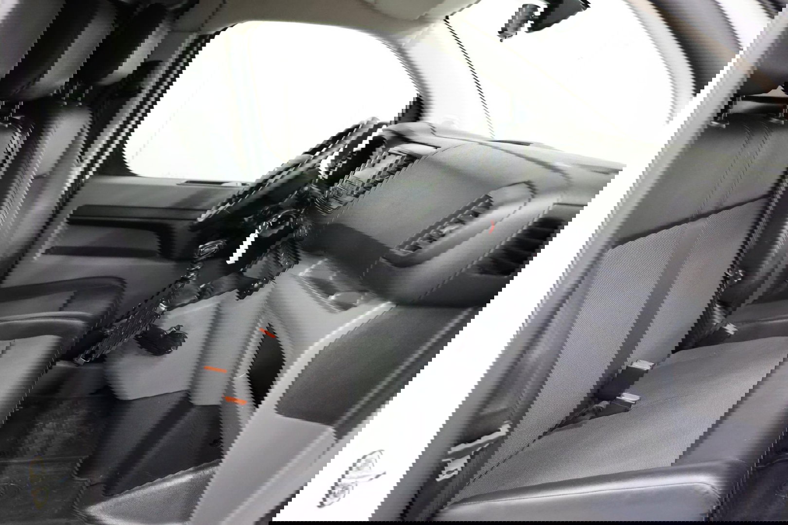 Opel Vivaro 1.5 CDTI L2H1 LANG IMPERIAAL EN TREKHAAK