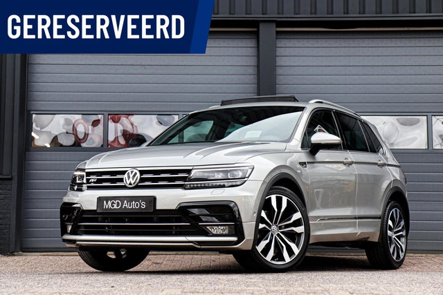Volkswagen Tiguan - 1.5 TSI ACT 2x R-Line /LED/PANODAK/STOELVERW./TREKHAAK/HUD/KEYLESS/360 CAMERA!