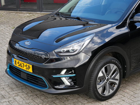 Kia e-Niro 64kWh/ SOH 100%/ EXECUTIVELINE/ SCHUIFDAK