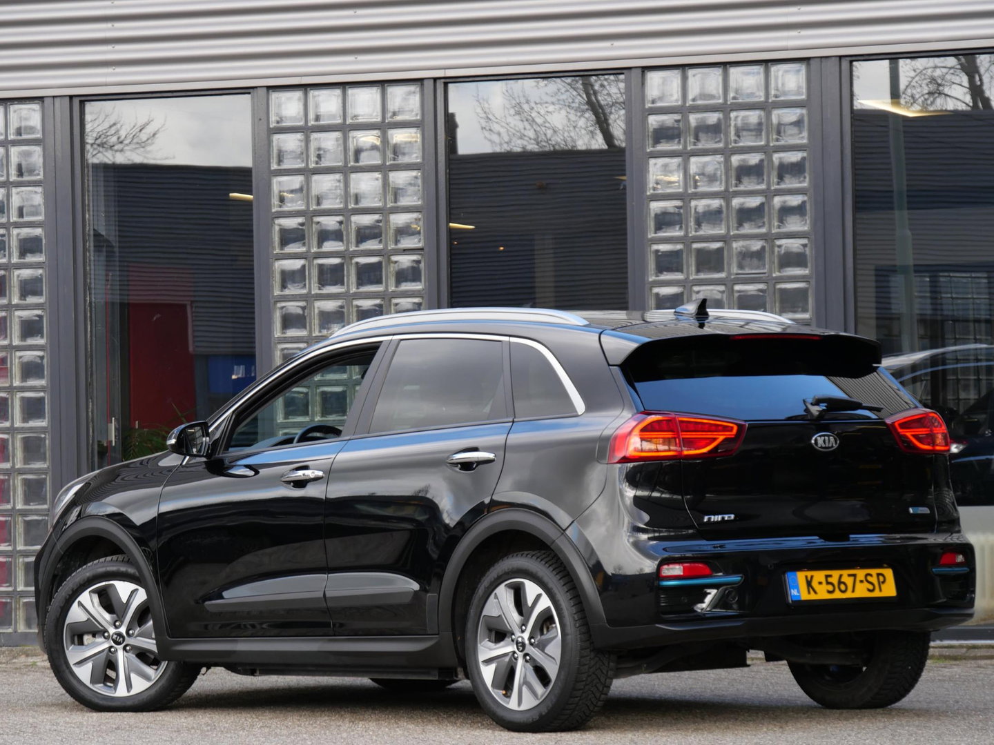 Kia e-Niro 64kWh/ SOH 100%/ EXECUTIVELINE/ SCHUIFDAK