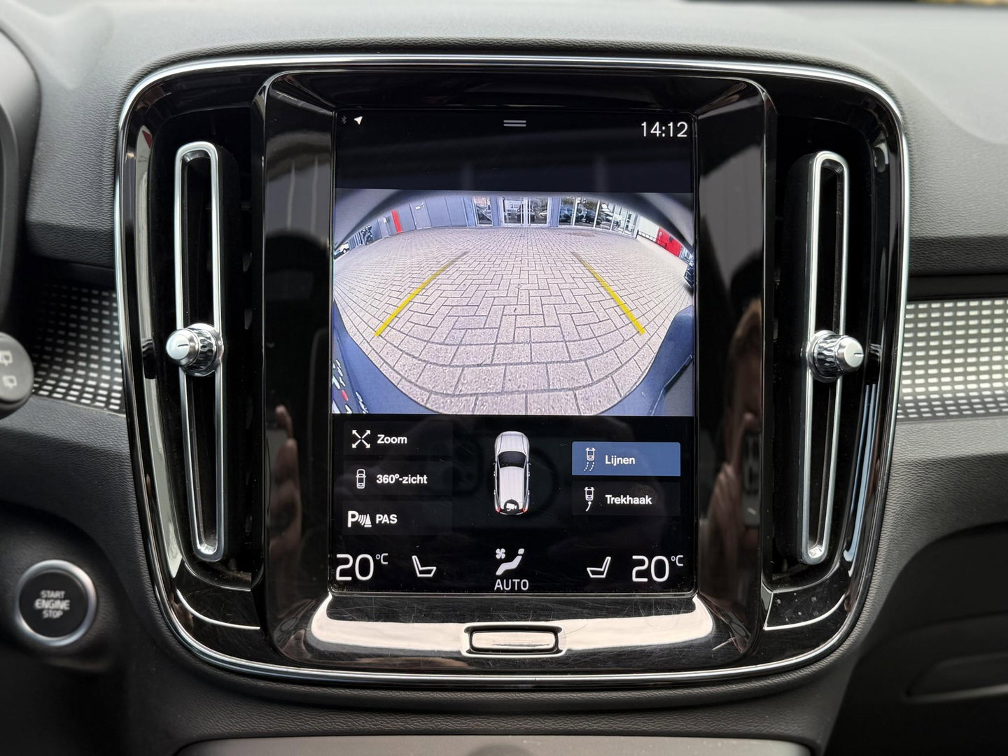 Volvo XC40 1.5 T4 Recharge R-Design |Pano|H/K|Winterpakket|360Cam|Trekhaak