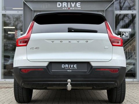 Volvo XC40 1.5 T4 Recharge R-Design |Pano|H/K|Winterpakket|360Cam|Trekhaak