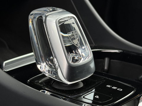 Volvo XC40 1.5 T5 Recharge Inscription |Pano|H/K|360CAM|Leer|Memory|PilotAssist|Trekhaak|Thunder Grey