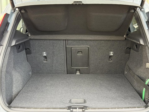 Volvo XC40 1.5 T5 Recharge Inscription |Pano|H/K|360CAM|Leer|Memory|PilotAssist|Trekhaak|Thunder Grey
