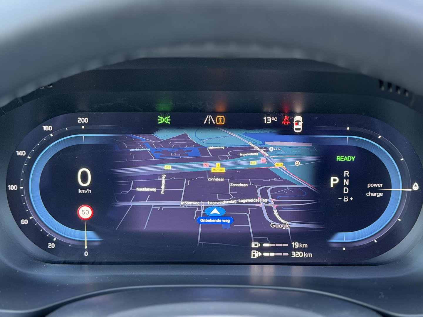 Volvo XC60 2.0 T8 Plug-in hybrid AWD Ultimate Dark |Pano|Luchtvering|Bowers & Wilkins|21"