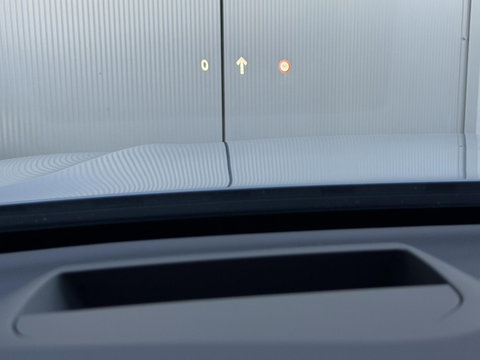 Volvo XC60 2.0 T8 Plug-in hybrid AWD Ultimate Dark |Pano|Luchtvering|Bowers & Wilkins|21"