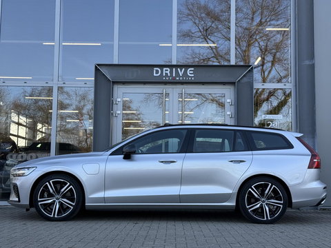 Volvo V60 2.0 T8 Recharge 390PK AWD R-Design |Pano|H/K|360CAM|AutoPilot|Trekhaak