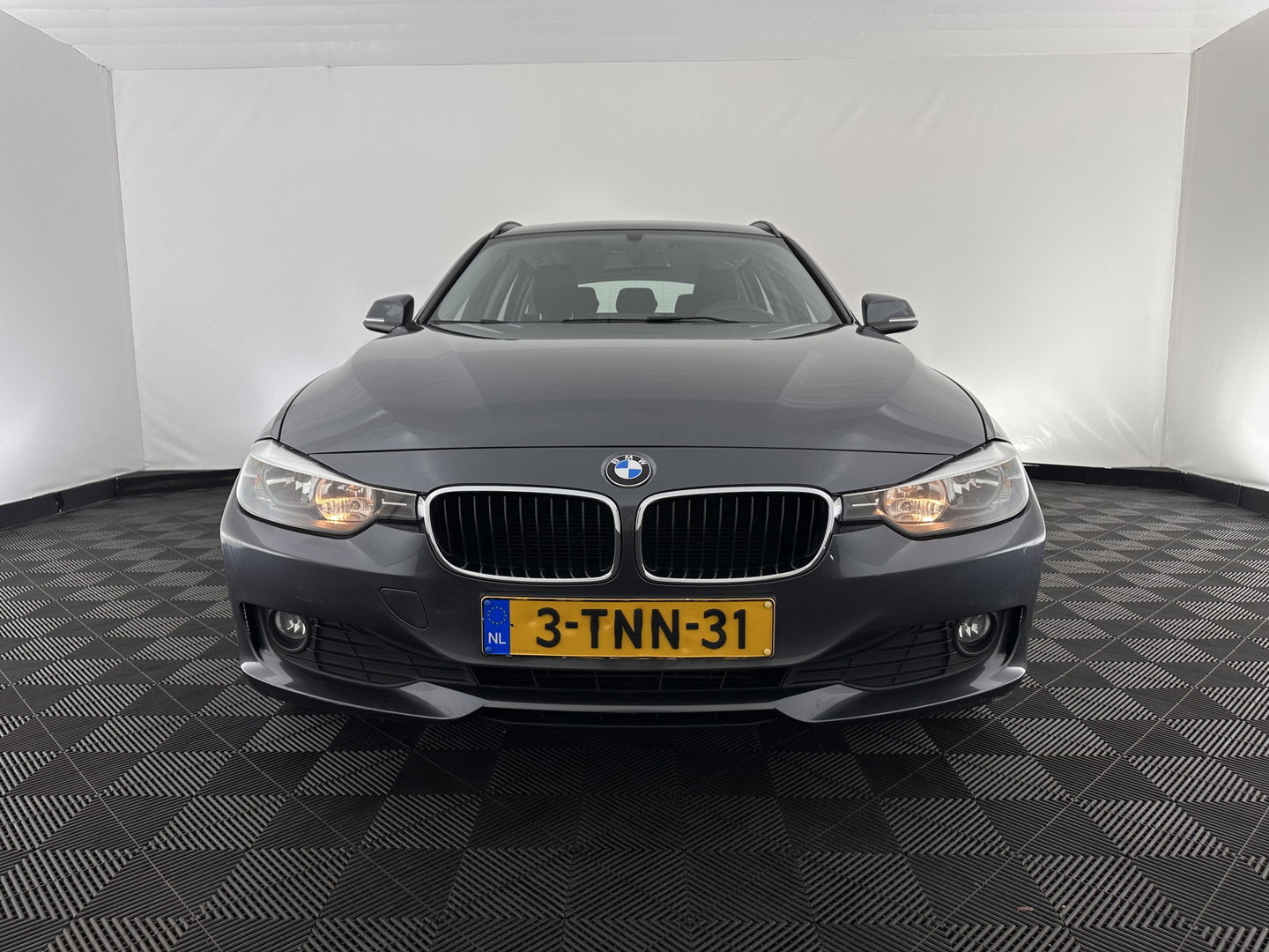 BMW 3 Serie Touring 316i Business Aut. *NAVI-FULLMAP | SPORT-SEATS | AIRCO | CRUISE | 18''ALU*