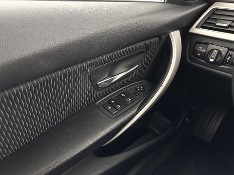 BMW 3 Serie Touring 316i Business Aut. *NAVI-FULLMAP | SPORT-SEATS | AIRCO | CRUISE | 18''ALU*