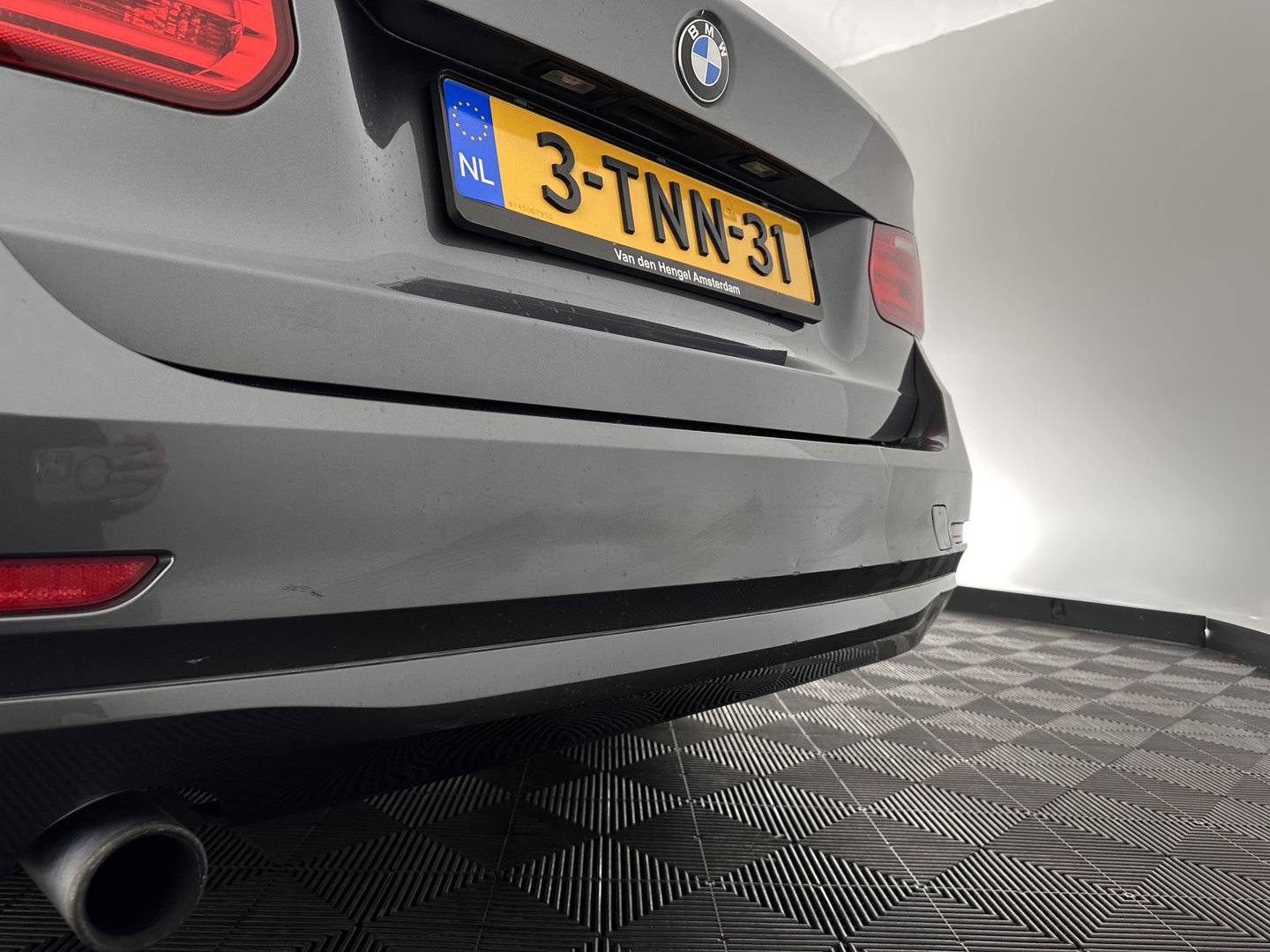 BMW 3 Serie Touring 316i Business Aut. *NAVI-FULLMAP | SPORT-SEATS | AIRCO | CRUISE | 18''ALU*