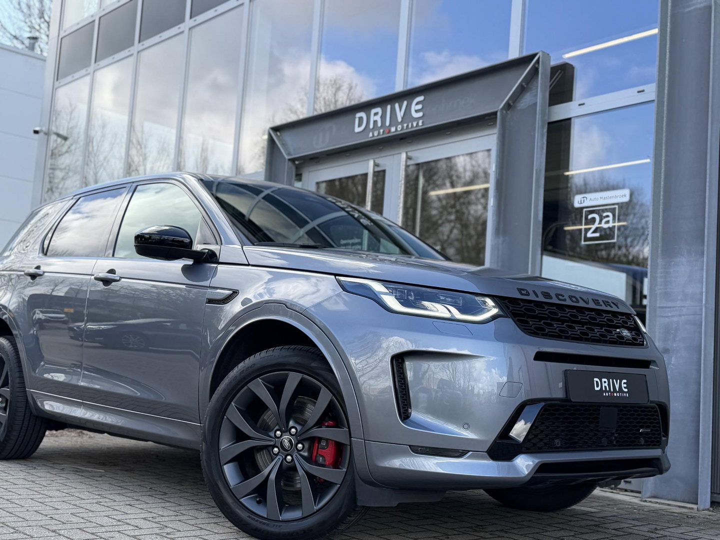 Land Rover Discovery Sport P300e 1.5 R-Dynamic SE |Pano|Meridian|Winter|HUD|Trekhaak