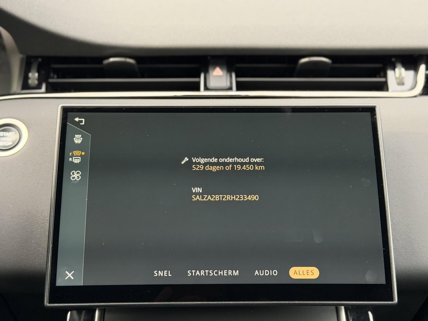 Land Rover Range Rover Evoque 1.5 P300e PHEV AWD R-Dynamic SE FACELIFT|Schuif/kantel|Meridian|360Cam|HUD|Winterpakket|