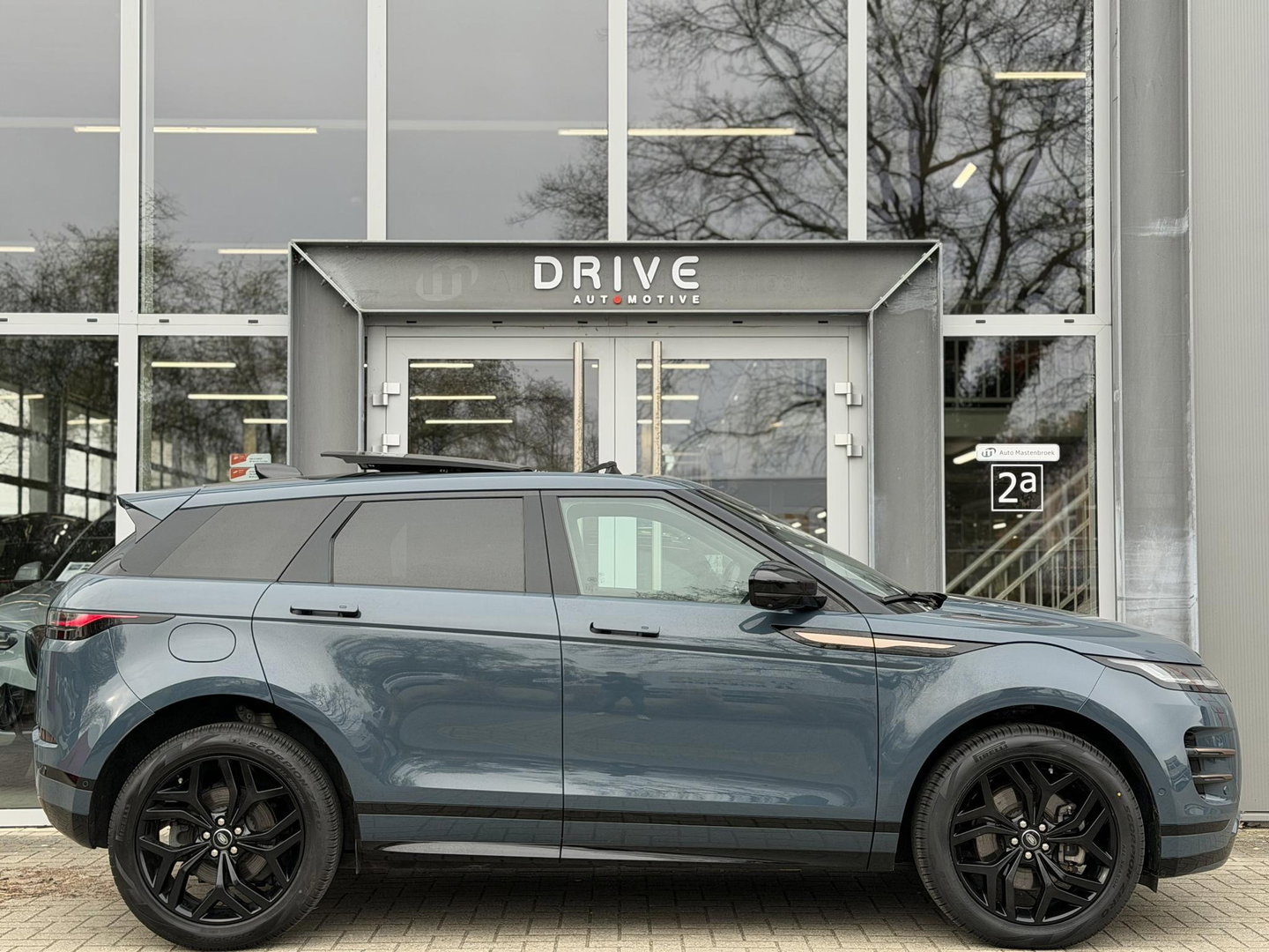 Land Rover Range Rover Evoque 1.5 P300e PHEV AWD R-Dynamic SE FACELIFT|Schuif/kantel|Meridian|360Cam|HUD|Winterpakket|