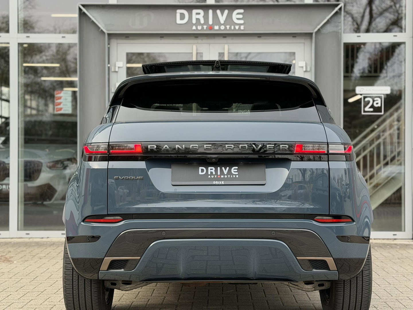 Land Rover Range Rover Evoque 1.5 P300e PHEV AWD R-Dynamic SE FACELIFT|Schuif/kantel|Meridian|360Cam|HUD|Winterpakket|