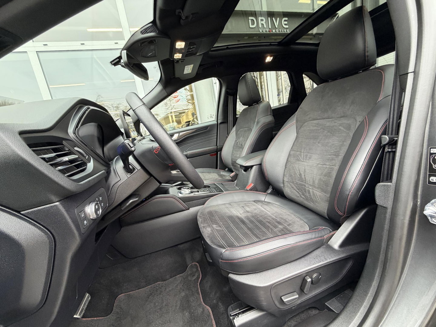 Ford Kuga 2.5 PHEV ST-Line X |Pano|B&O|HUD|ACC|Winter|El.Trekhaak|20"