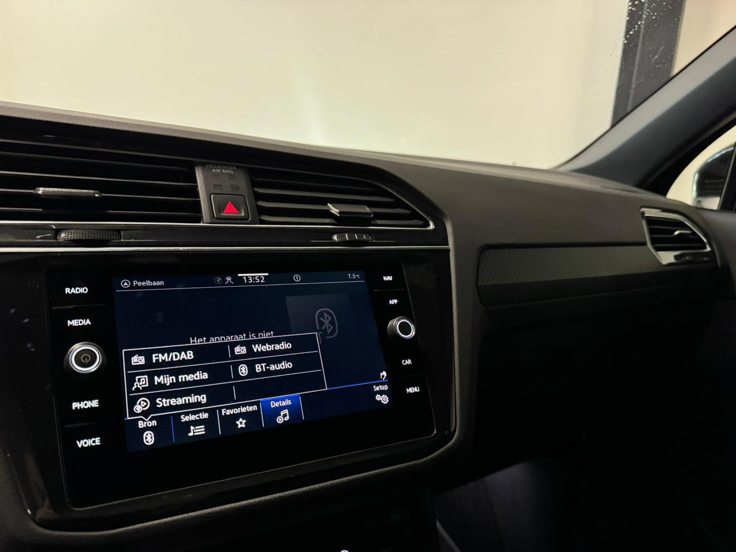 Volkswagen Tiguan 1.5 TSI R-Line PANO KEYLESS CAM