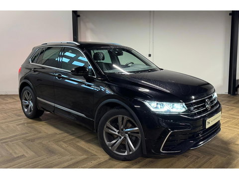 Volkswagen Tiguan 1.5 TSI R-Line PANO KEYLESS CAM