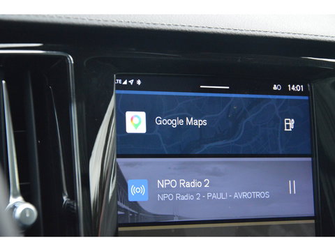 Volvo V60 T6 Hybride Ultimate Dark Long Range | Bowers & Wilkins | Head-Up Display | Panoramadak | Stoel + Stuur Verwarmd |