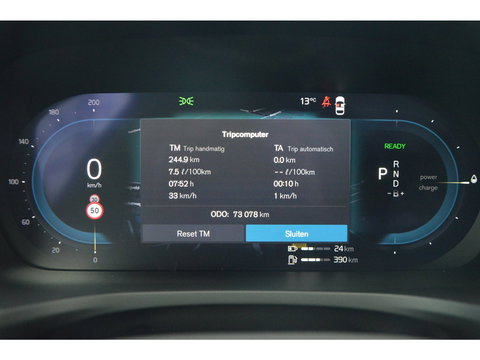 Volvo V60 T6 Hybride Ultimate Dark Long Range | Bowers & Wilkins | Head-Up Display | Panoramadak | Stoel + Stuur Verwarmd |