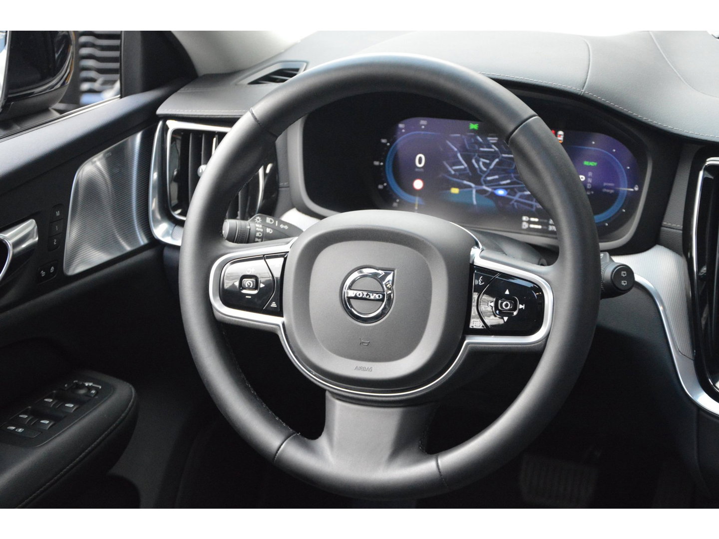 Volvo V60 T6 Hybride Ultimate Dark Long Range | Bowers & Wilkins | Head-Up Display | Panoramadak | Stoel + Stuur Verwarmd |