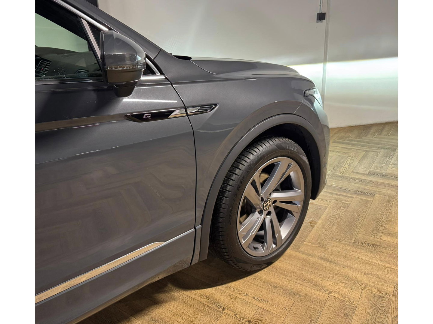 Volkswagen Tiguan 1.5 TSI R-Line PANO KEYLESS VOL'