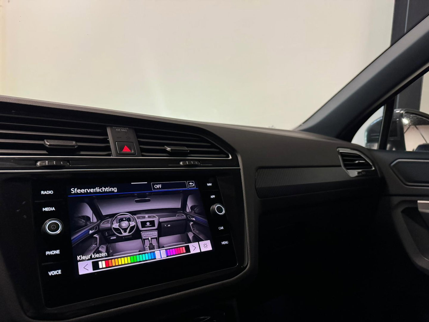 Volkswagen Tiguan 1.5 TSI R-Line PANO KEYLESS VOL'