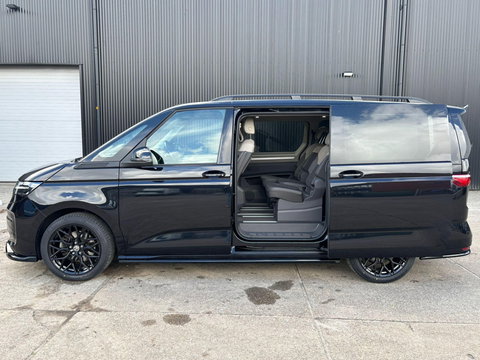 Volkswagen Multivan T7 1.4 eHybrid 218PK | 2x Schuifd. Elektrisch | BPM VRIJ | ADAPTIVE | LED | 7 persoons