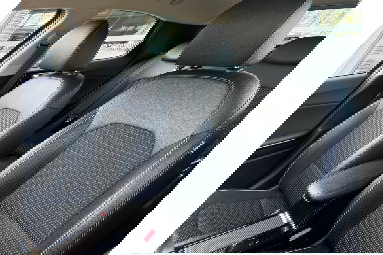 Kia Xceed 1.6 GDI PHEV DYNLINE AIRCO LMV PDC-CAMERA NAVI.