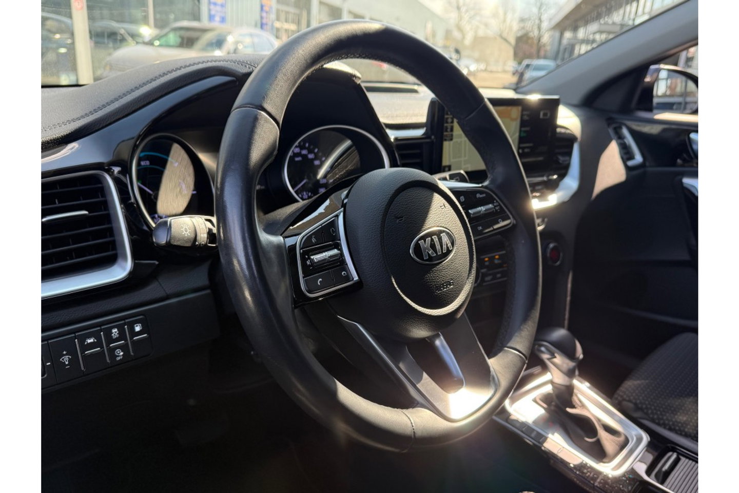 Kia Xceed 1.6 GDI PHEV DYNLINE AIRCO LMV PDC-CAMERA NAVI.