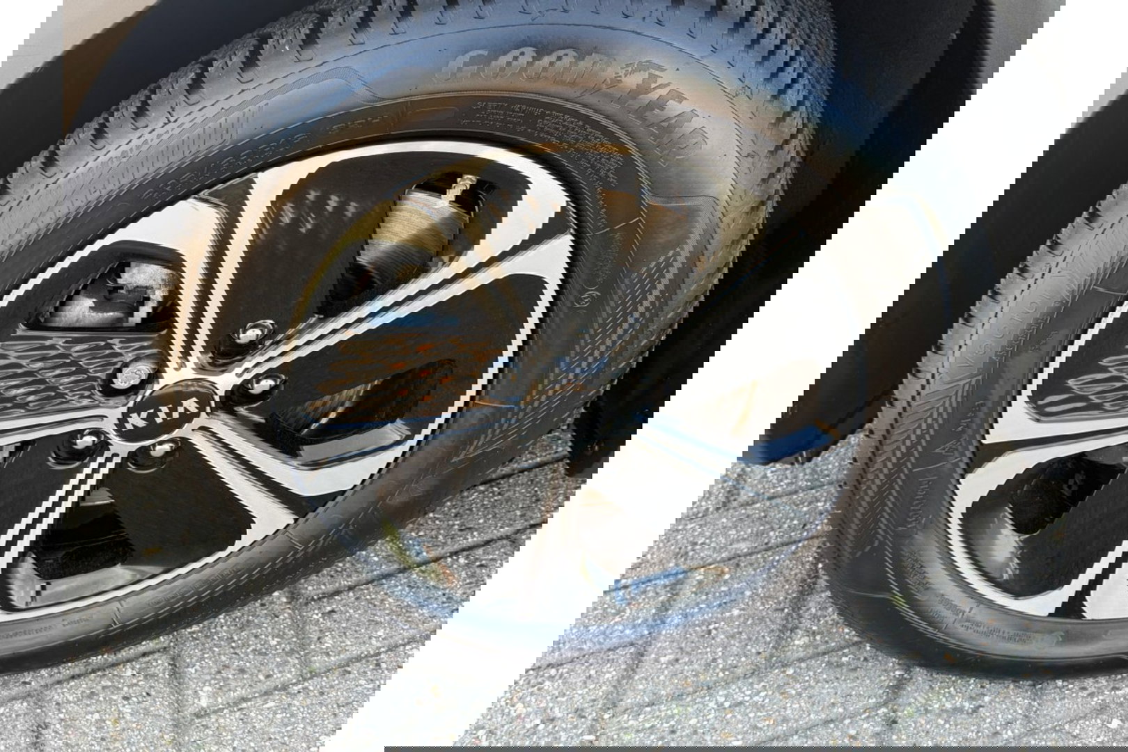 Kia Xceed 1.6 GDI PHEV DYNLINE AIRCO LMV PDC-CAMERA NAVI.