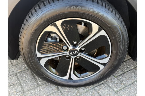 Kia Xceed 1.6 GDI PHEV DYNLINE AIRCO LMV PDC-CAMERA NAVI.