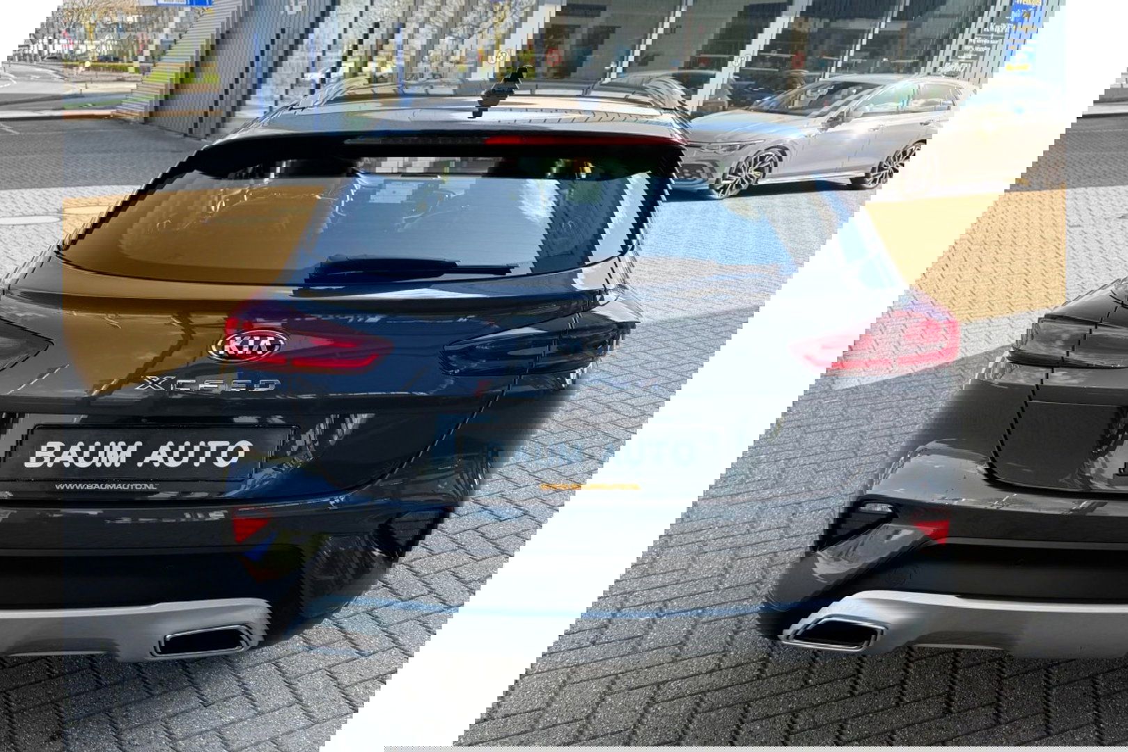 Kia Xceed 1.6 GDI PHEV DYNLINE AIRCO LMV PDC-CAMERA NAVI.