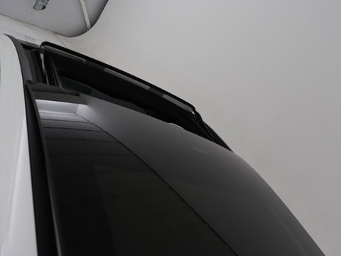 Mercedes-Benz A-Klasse AMG 35 4Matic Night | Panoramadak | Carplay | Widescreen | Stoelverwarming | Burmester | 360 camera | Sfeerverlichting | Leder/Alcantara | Navigatie