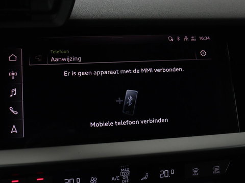 Audi A3 2.0 TFSI S3 quattro | Adaptive cruise | Bang & Olufsen | Matrix LED | Leder/Alcantara | Park Assist | Stoelverwarming | Virtual Cockpit | Carplay | Navigatie | Sportstoelen | Climate control