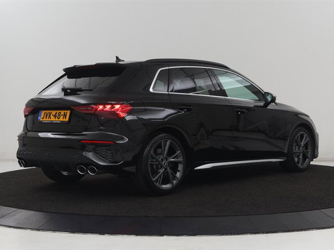 Audi A3 2.0 TFSI S3 quattro | Adaptive cruise | Bang & Olufsen | Matrix LED | Leder/Alcantara | Park Assist | Stoelverwarming | Virtual Cockpit | Carplay | Navigatie | Sportstoelen | Climate control